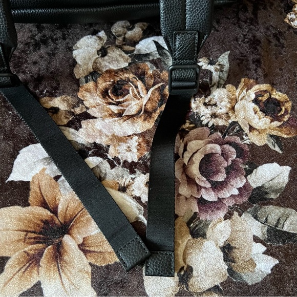 MICHAEL KORS Signature Logo Kent Hemp Rucksack Nylon Utility Backpack NWT - Picture 13 of 16